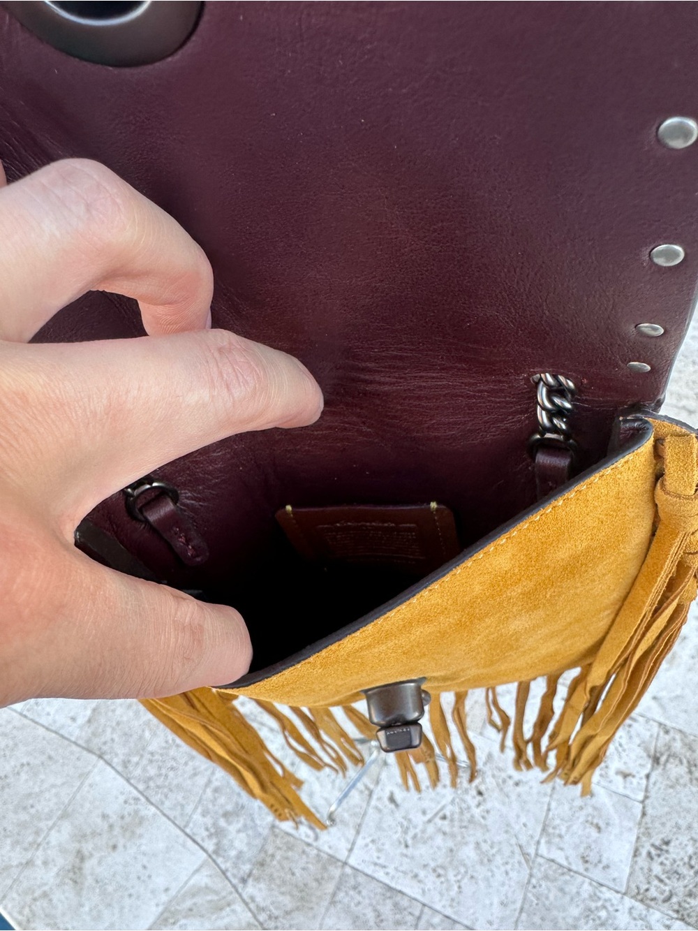 Gorgeous mustard fringe 1941 coach purse - Picture 2 of 11